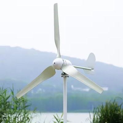 10Kw Off Grid Wind Solar Hybrid Power System พร้อมเครื่องปรับความถี่ต่ําของคลื่นไซน์บริสุทธิ์