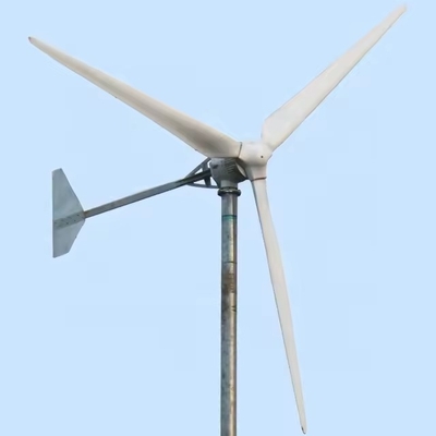 10Kw Off Grid Wind Solar Hybrid Power System พร้อมเครื่องปรับความถี่ต่ําของคลื่นไซน์บริสุทธิ์
