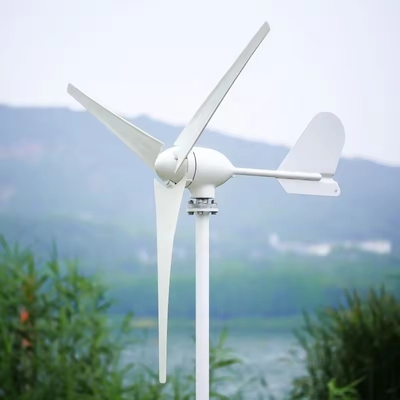10Kw Off Grid Wind Solar Hybrid Power System พร้อมเครื่องปรับความถี่ต่ําของคลื่นไซน์บริสุทธิ์