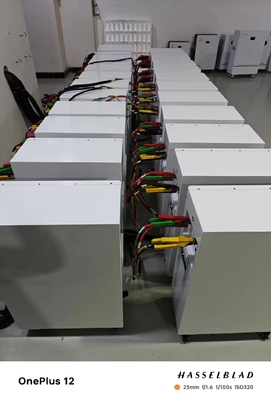 51.2v แบตเตอรี่เก็บแสงอาทิตย์ ระบบการติดตั้งที่สะสม
