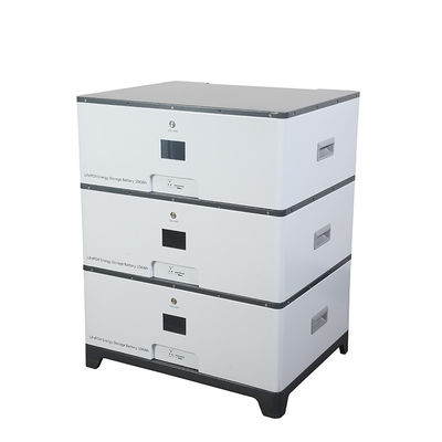 แบตเตอรี่ลิเธียมไอออนแบบต่อซ้อนได้ความจุสูง 5kW 10kW 100Ah 200Ah อายุการใช้งาน 6000 รอบ